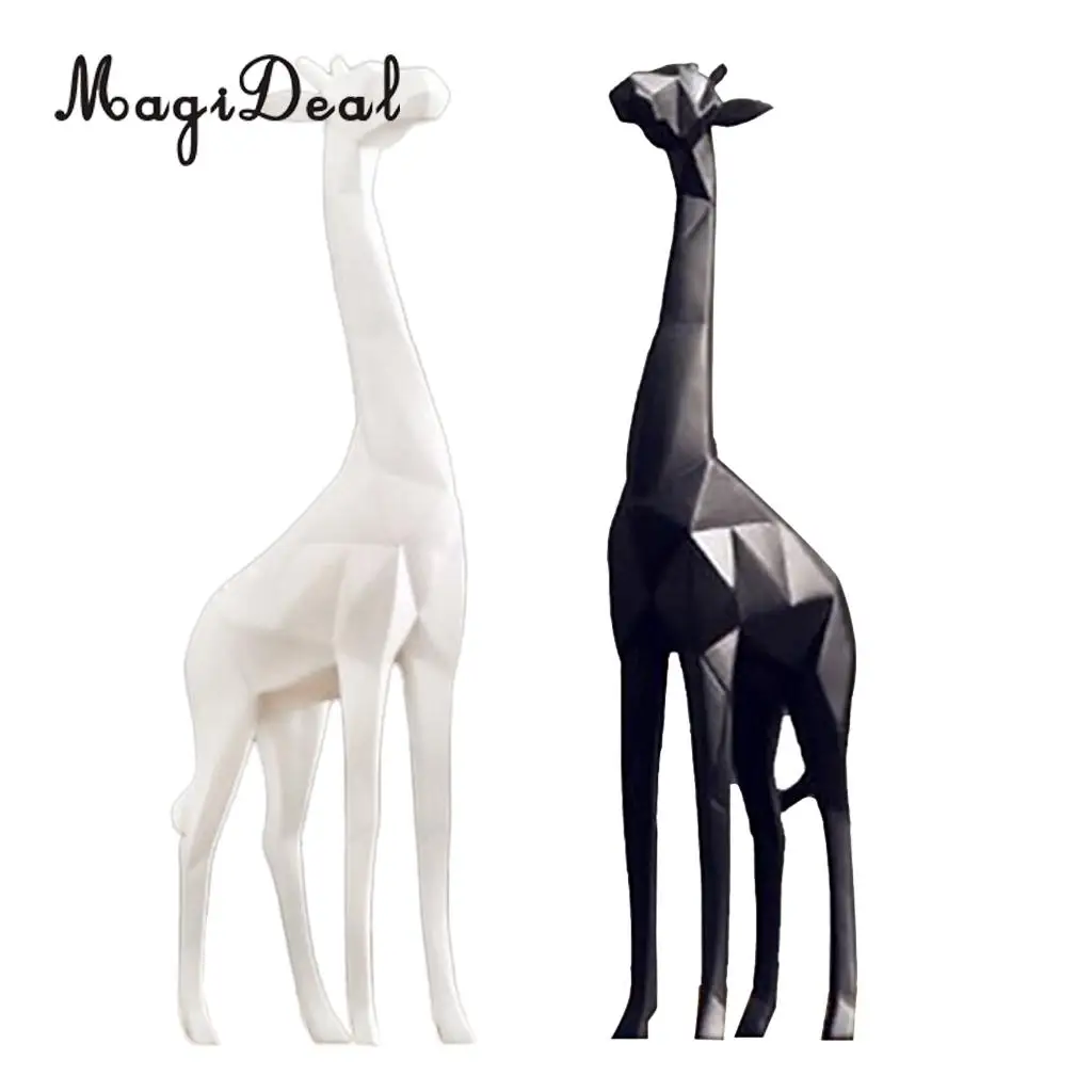 

Creative Nordic Giraffe Figurine Standing Sculpture Home Desk Decor