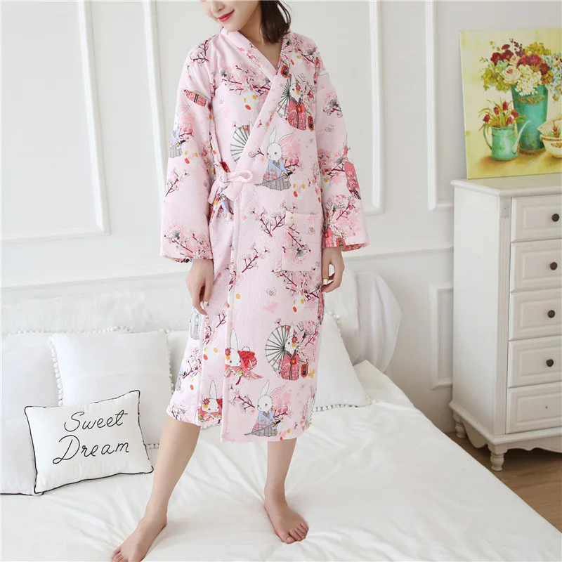 Pink kimono bathrobe woman (1)