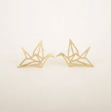 

KAMEIER European Fashion cute papercranes earrings for women Simple hollow paper crane stud earrings women as gift earrings bulk