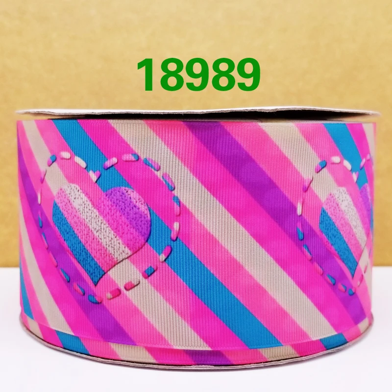 18989