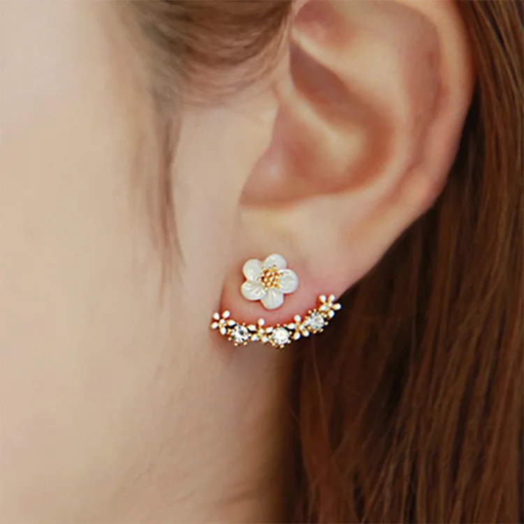 

2017 Fashion Jewelry Cute Cherry Blossoms Flower Stud Earrings for Women Several Peach Blossoms Earrings S129