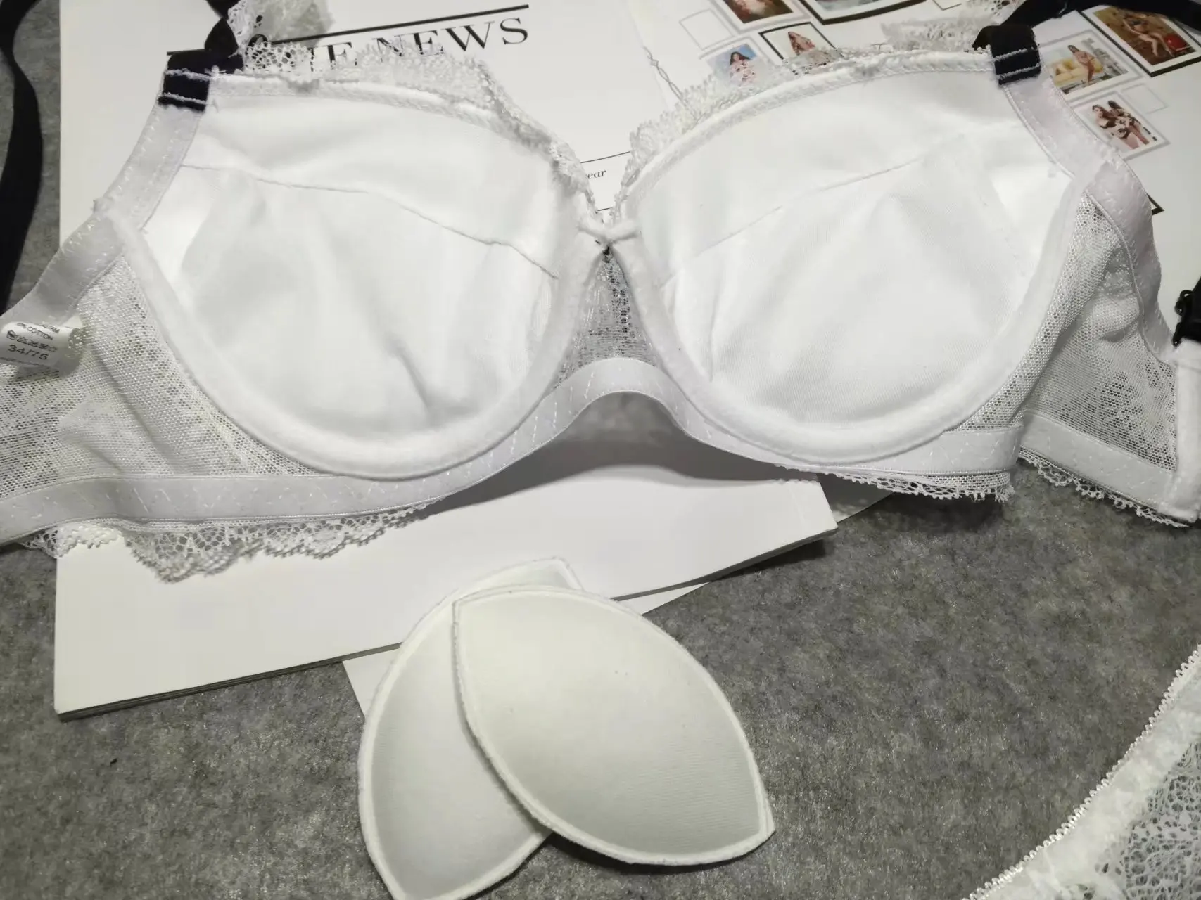 Lace Thread Empty Embroidery Women Bra Set Sexy Lingerie Push Up Padded Cotton braWomen Underwear Set