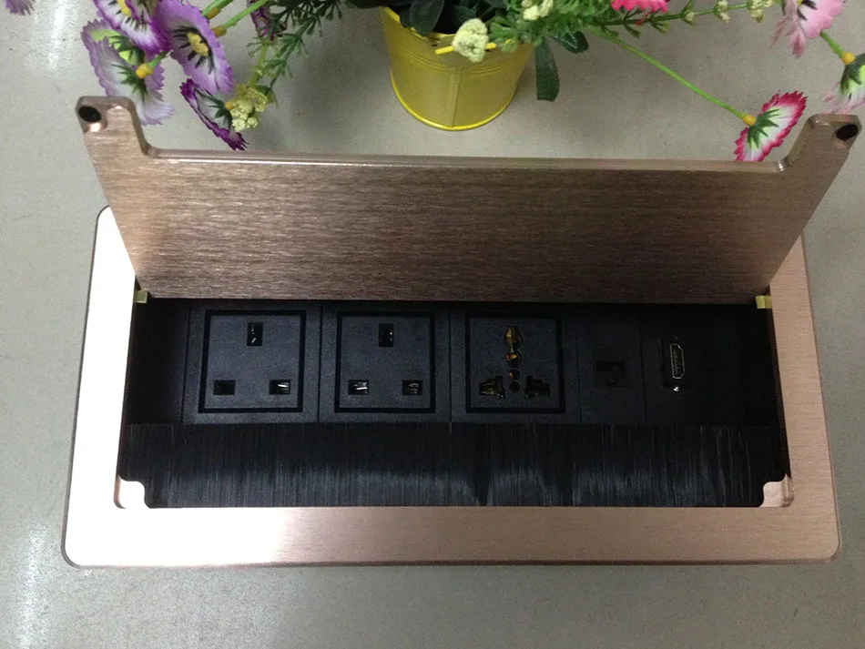 Настольная розетка с английской вилкой/Скрытая/HDMI Сеть RJ45 Информационная