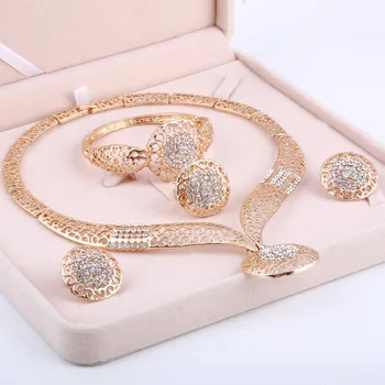 MINHIN-Conjuntos de joyería nupcial de oro delicado para mujer, Collar con colgante de diamantes de imitación, pulsera, pendientes de cristal, anillos, accesorios de boda 1