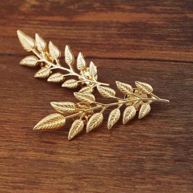 

European And American Style Retro Golden Leaves Suit Collar Shirt Collar Pin Buckle Collar Clip Brooch Unisex Rhinestone Brooch