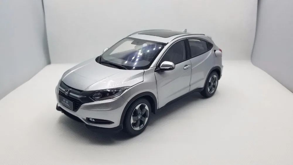 1:18 литая под давлением модель для Honda Vezel HR-V серебро внедорожник редкий сплав игрушечный автомобиль миниатюрная коллекция подарки HRV HR V