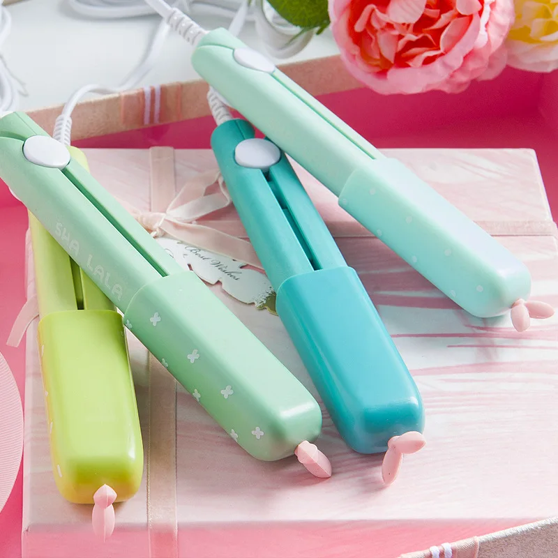 

Mini Portable Hair Straightener Ladies Student Hair Straightener Exclusive Cactus Creative Hair Styling Perm