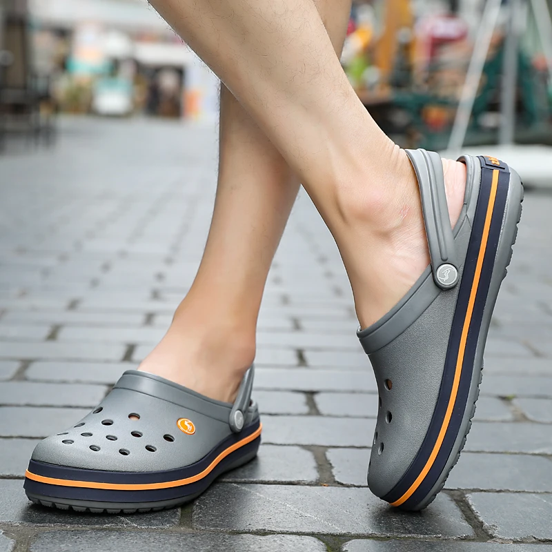 Hole Shoes Male Men Sandals New 2019 crocse Clogs Sandalias Hombre croc Sandles Mens Sandals Men Summer Shoes Slippers Sandalet