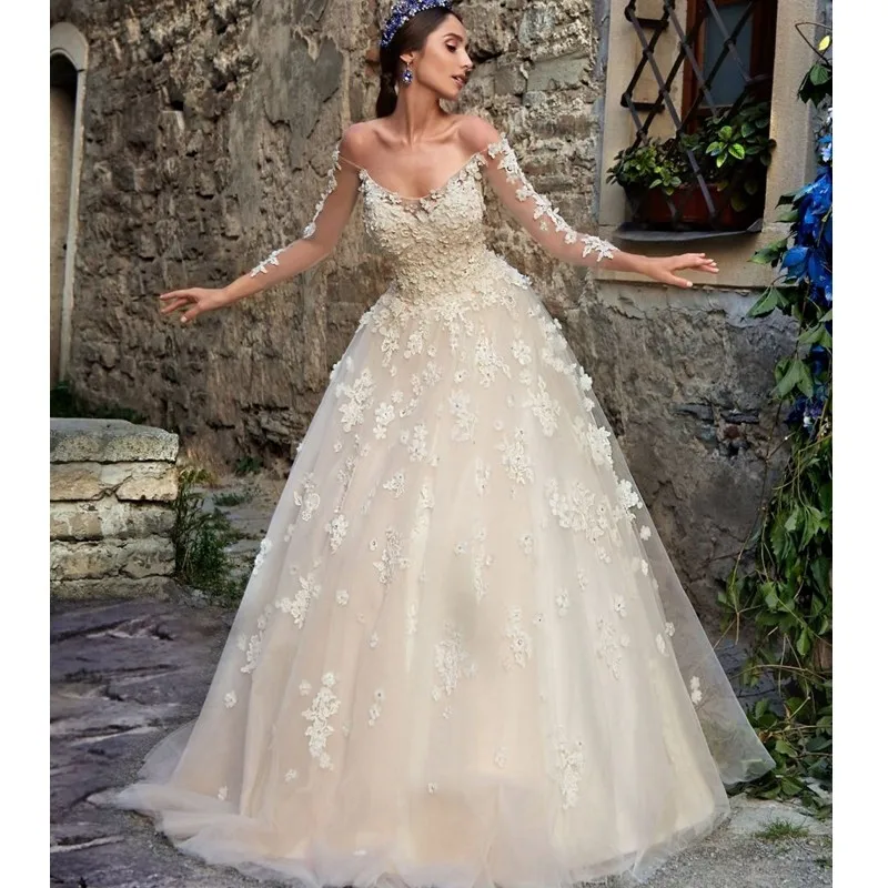 Wedding-Dress-2017-New-Wedding-Dress-Tulle-Long-Vintage-Lace-With-Sleeves-China-Bridal-Gowns-Civil