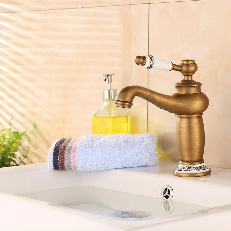 

Brand Quality 5 Type Electroplated Short Magic Lamp Basin Faucets Fashion Bathroom Tab Pure Copper Torneira Bathroom Accessories