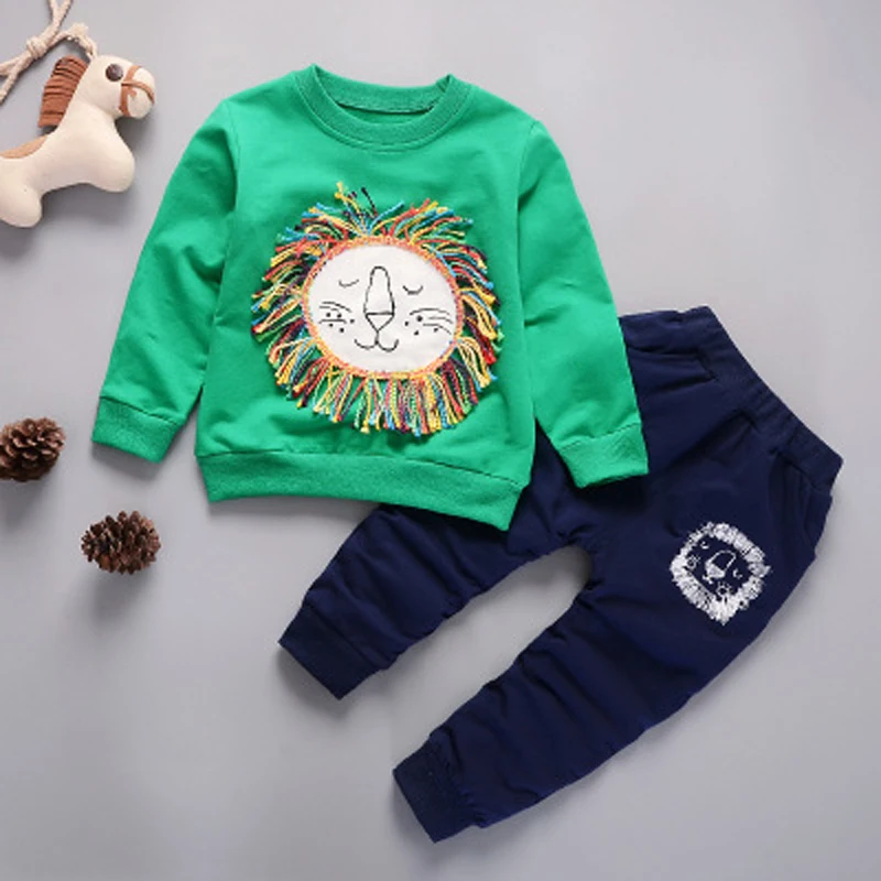 Новинка года; сезон осень-зима; комплект детской одежды; модный свитер с аппликацией в виде животных+ брюки; комплект одежды из 2 предметов