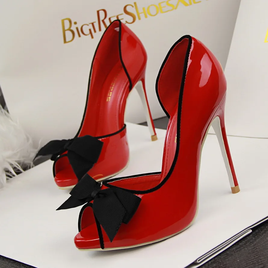 

New Summer Sweet Summer Bowtie High Heels For Women Thin Heels Pumps Open Peep Toe Side Empty Bowknot Hollow Single Shoes G1022