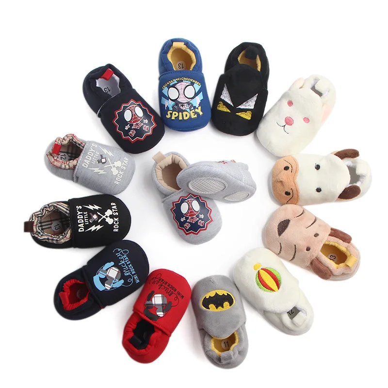 

2018 Spring Toddlers with hanger Cute Characters Cartoon First walkers Infant shoes sneakers Rubber bottom Anti-slip Baby Shoes