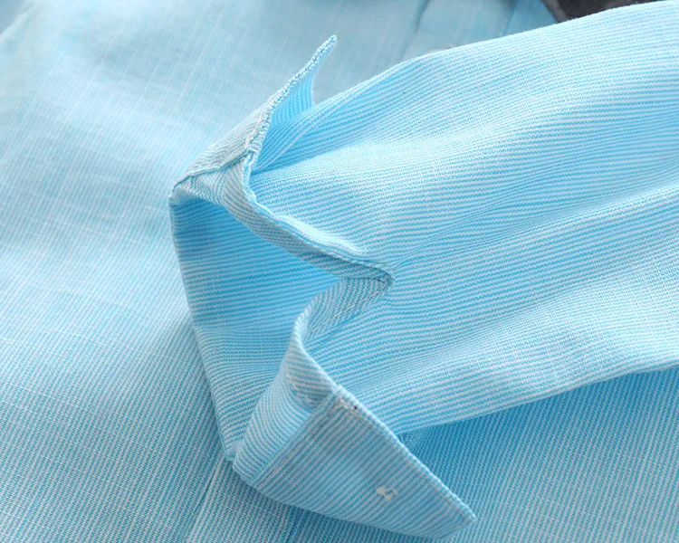 3768705737_2068599042