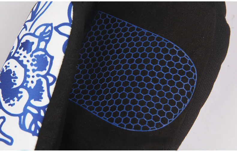 3600243344_1417147822