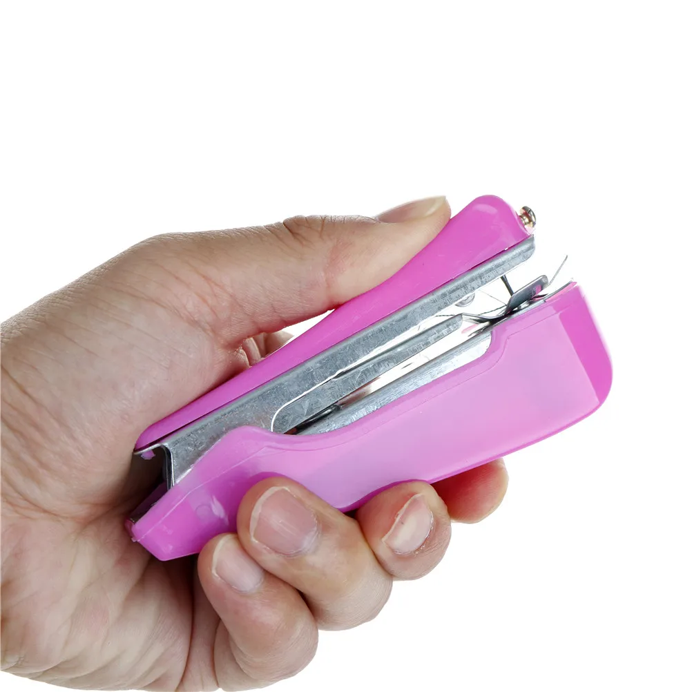 

1 pc 11.5*4.5*7.3cm Popular lovely Cordless Hand-held Clothes stitching Machine Home Travel Use tools