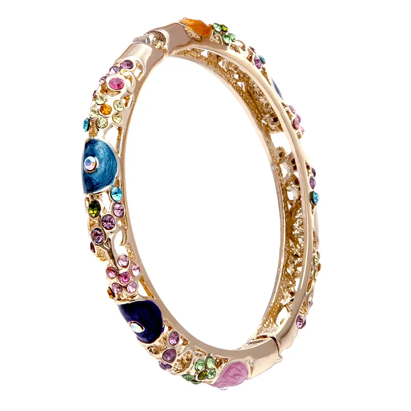 

808 STORE 2018 New Fashion Birthday Anniversary Party Gift Bracelet for Women Crystals Couple Fine Jewelry