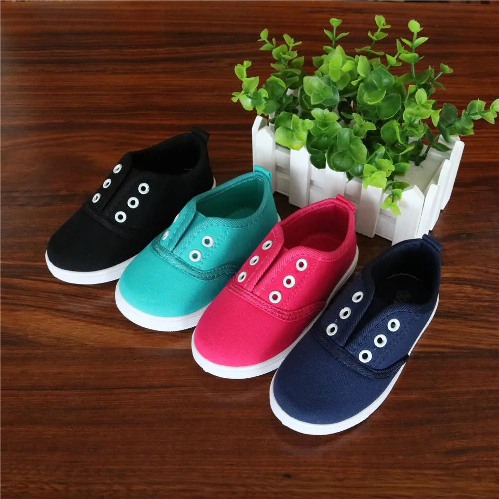 girls canvas sneakers