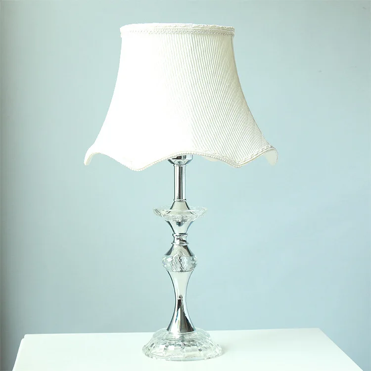 

Modern Crystal Bedroom Table Lamp Fabric Lampshade Living Room Decoration Abajur Table lamp For Bedroom Lamparas De Mesa