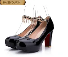 2018 New Round Head Thick Heel One Word Button Waterproof Commuting Professional Women’s Shoes Wedding Shoes