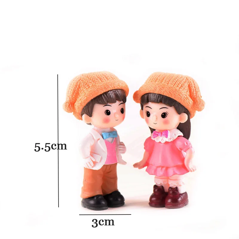 Romantic Miniature Couple Figurines for Wedding Decor and Valentine's Day Gift