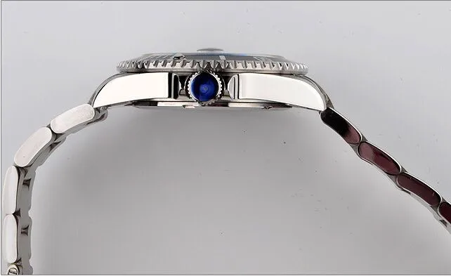 2016 Men Luxury Brand Reginald Watch Quartz Digital mens wristwatches dive 30m Casual Fashion Black Stainless Steel Gift Watches