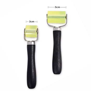 

EHDIS 1Set 3cm/5cm Width Window Tint Roller LCD Screen Car Cleaning Tool Paint Roller Vinyl Car Wrap Squeegee Silicone Scraper