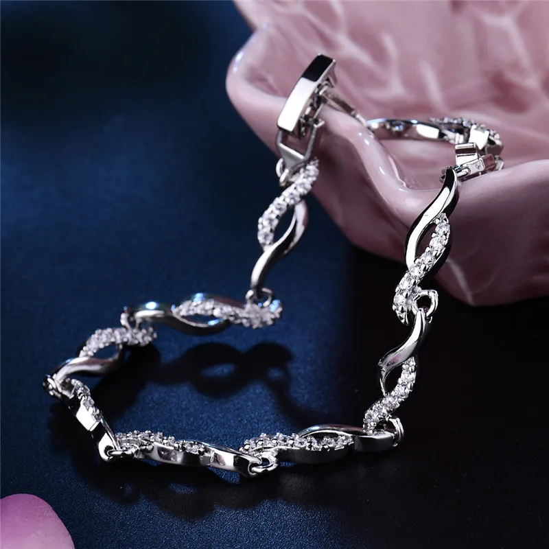 Женский браслет будонг с белым кристаллом и цепочкой из серебра/золота|bracelets