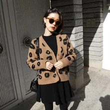 Women's wear spring and autumn new version sweater leopard print V-neck knitted Cardigan Sweater women Jacket