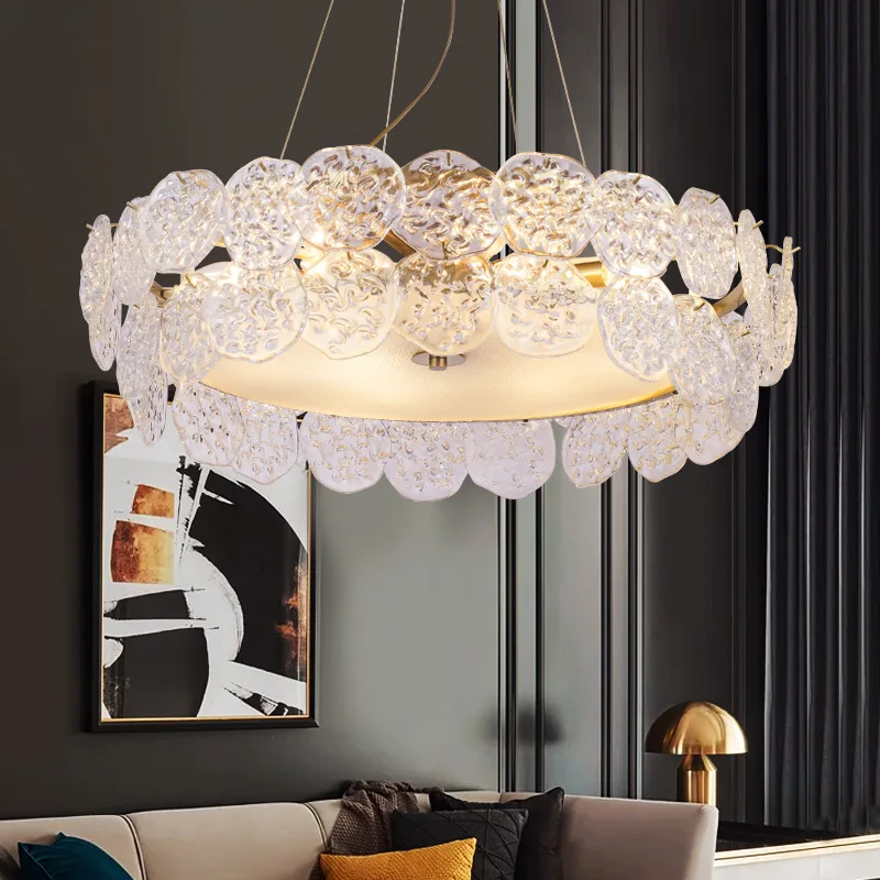 Медные постмодернистские люстры