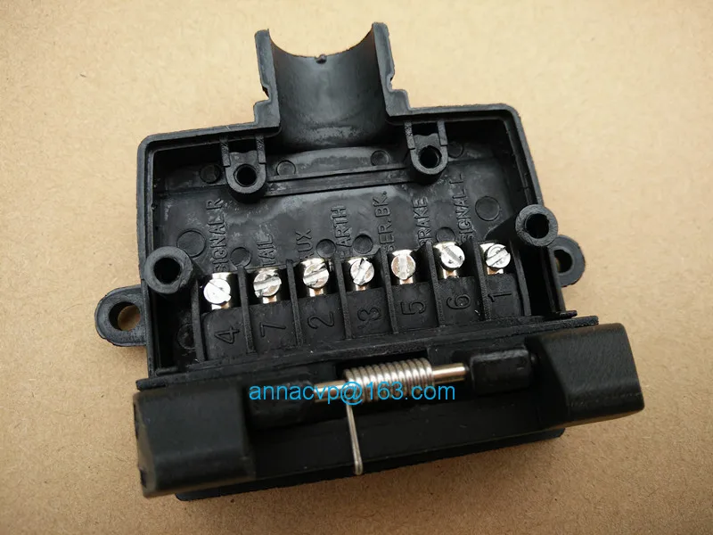 7 pin flat female trailer connector plug 5