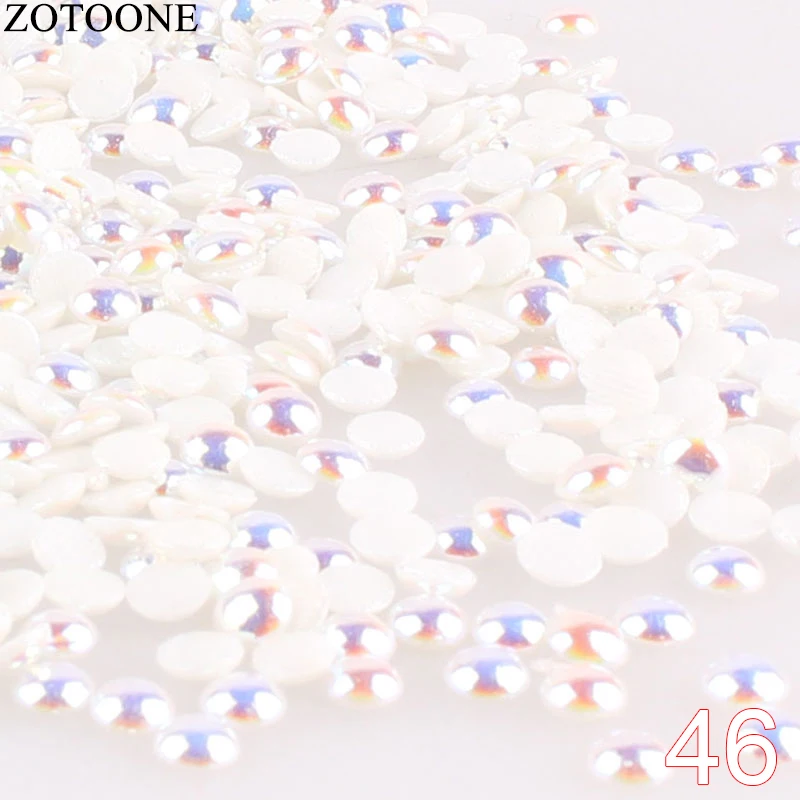 a picture of rhinestones