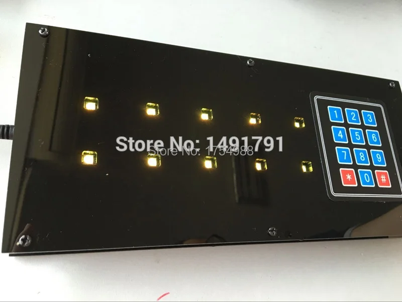 Blue-memory-panel-Real-life-escape-room-game-prop-blue-diodes-panel-Takagism-light-memory-teamwork (2).jpg