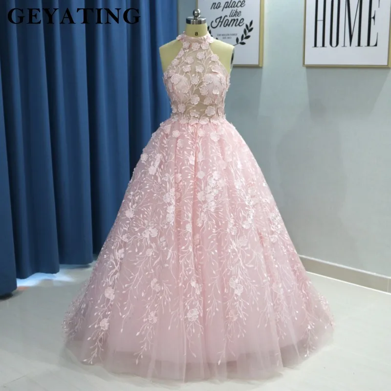 

Sexy Halter Pink Lace 3D Floral Ball Gown Arabic Evening Dress 2019 Elegant Off Shoulder Dubai Formal Gowns Sweet 16 Prom Dress