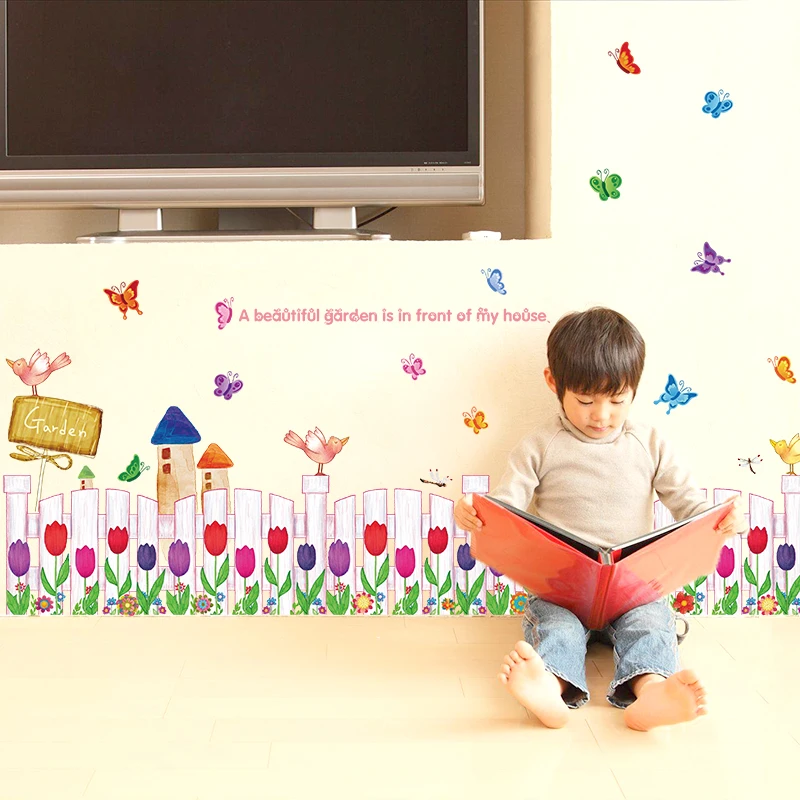 

Removable tulip Butterfly flying Baseboard Vinyl Wall Stickers home Decor kids Skirting Living room Bedroom Mural Art Decals