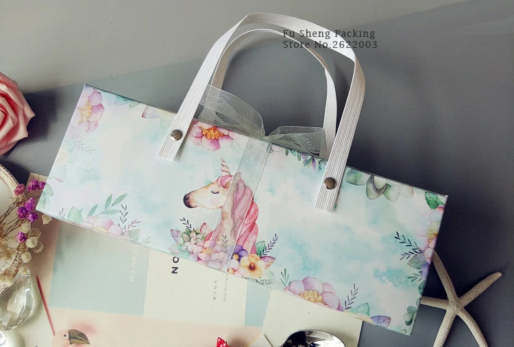 24.9*9.2*8.7cm Unicorn portable Paper Gift Box Wedding Candy Cake Packing Portable Case Big 100pcs/lot | Дом и сад