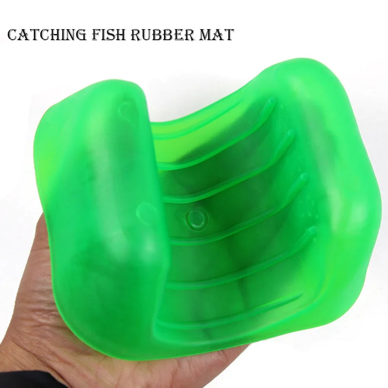 

Fishing Gloves Convenient & Sanitary Catching Fish Soft Rubber Mat 14*10.5*5.5 cm Green Hand Protecter Fishing Accessories
