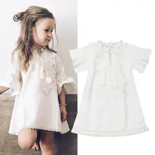 Модное однотонное кружевное платье с расклешенными рукавами для маленьких девочек; повседневные свободные вечерние летнее платье для маленьких принцесс; летняя одежда