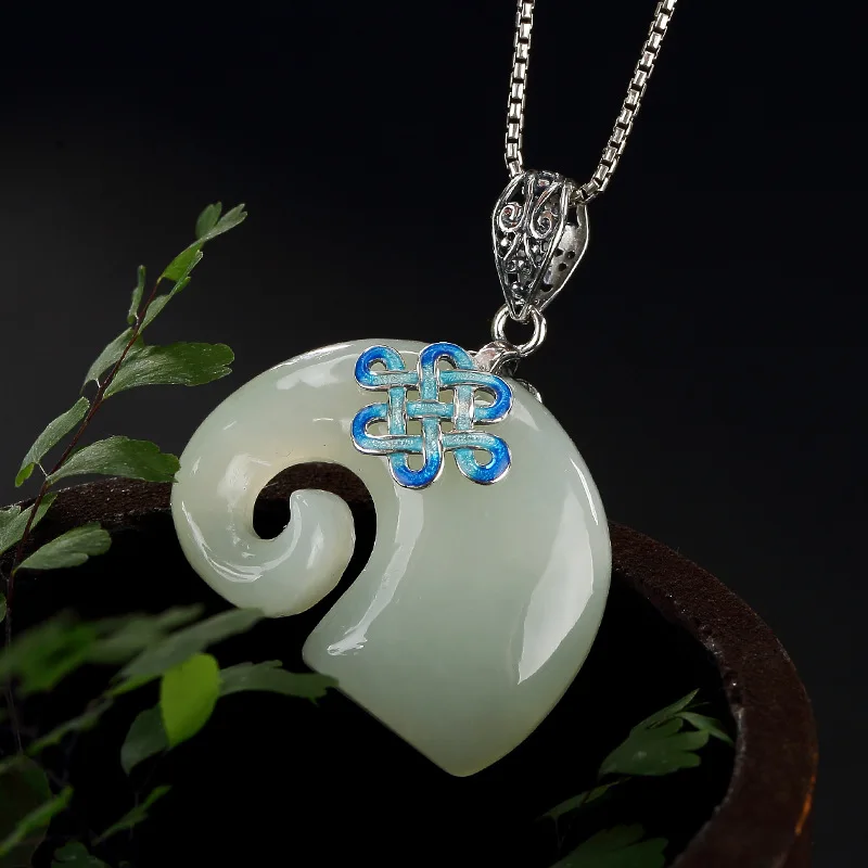 

2018 Fashion Silver S925 Pure Silver Cloisonne Mosaic And Tian Yu White Jade Jadeite Elephant Lady Clavicle Chain Pendant