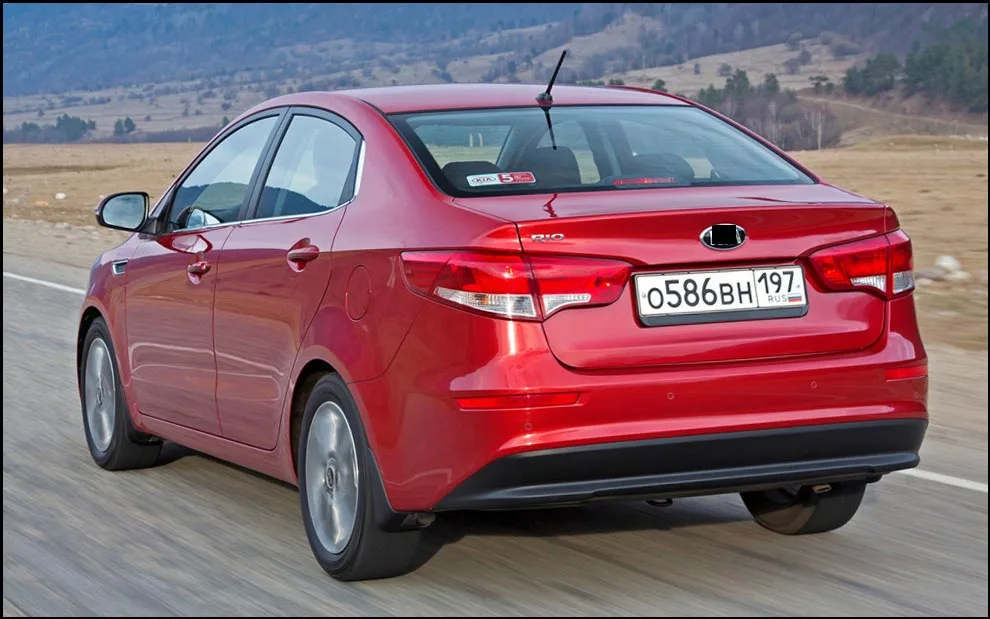 kia_rio_sedan_126