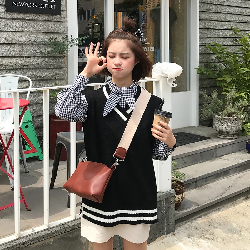 

6 colors 2017 Autumn and winter stripe patchwork preppy style V-neck sleeveless woven vest womens (B0706)