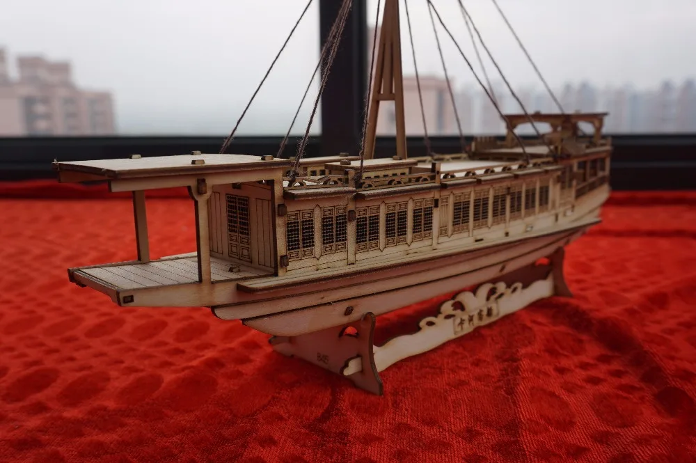 Wooden china sail boat song dynasty inland river cargo ship 