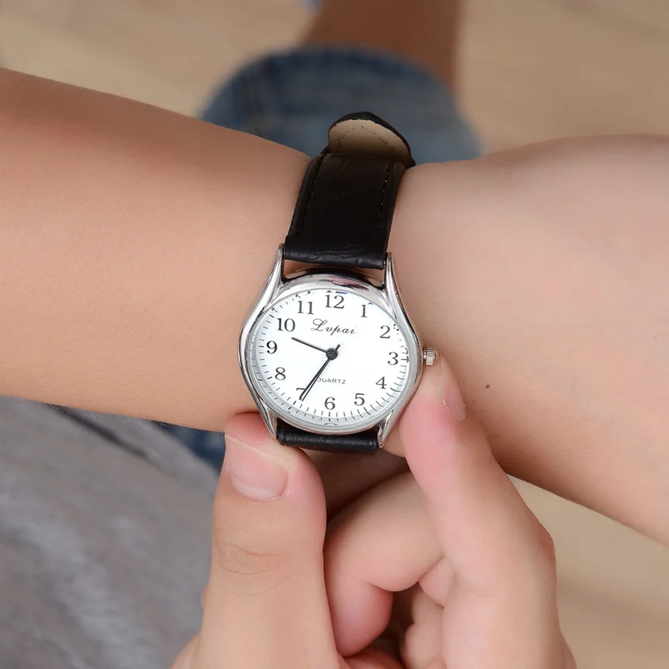 Lvpai бренд пару часов модные черные кожаные Спорт кварцевые наручные часы Роскошные Для женщин Для мужчин часы Relogio Masculino 2018