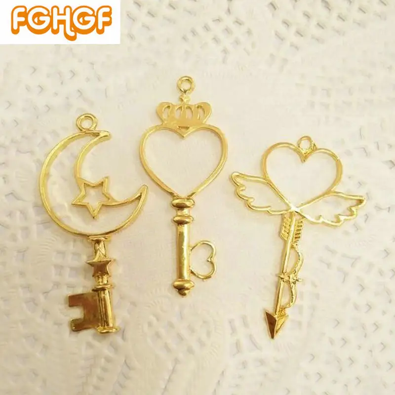 

3pcs Cool Girl Heart Arrow Key Pendant Resin DIY Bezel Hollow Moon Star Charm Frame Jewelry Findings Setting Accessories
