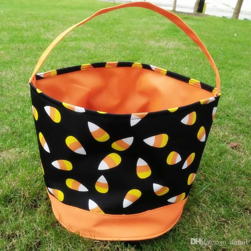 

Popcorn Halloween Trick or Treat Bucket, Wholesale Polka Dots Trick or Treat Halloween Candy Softb Ball Color DOM109171