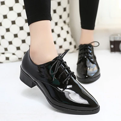 

Spring and Autumn Tip Martin High Heels Low Help Shoes Thick with Single Shoes Fashion Small Leather Shoes Work Shoes