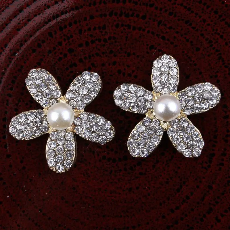 30pcs Flower Rhinestone Button embellishment Flatback with pearl in