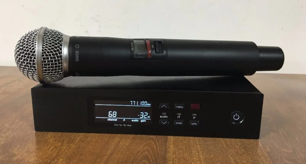 

High Quality QLXD4,UHF Digital Wireless Microphone, True Diversity Single Handheld Microphone with flight case for hot selling
