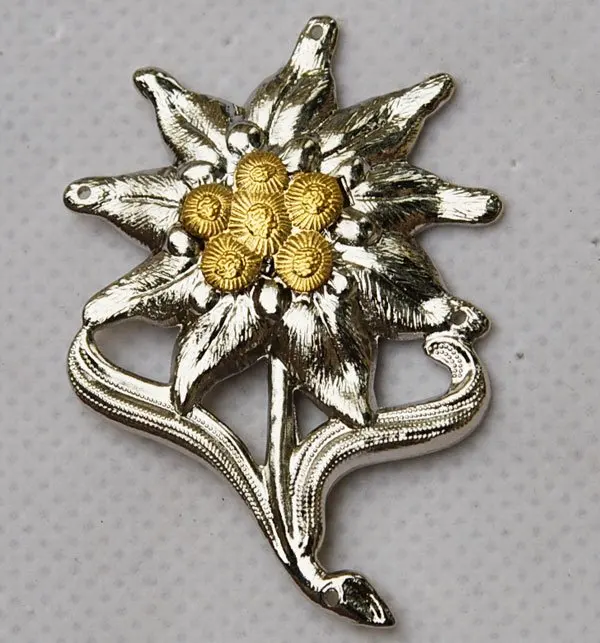 

WWII GERMAN OFFICER EDELWEISS MOUNTAIN METAL CAP BADGE INSIGNIA-32210