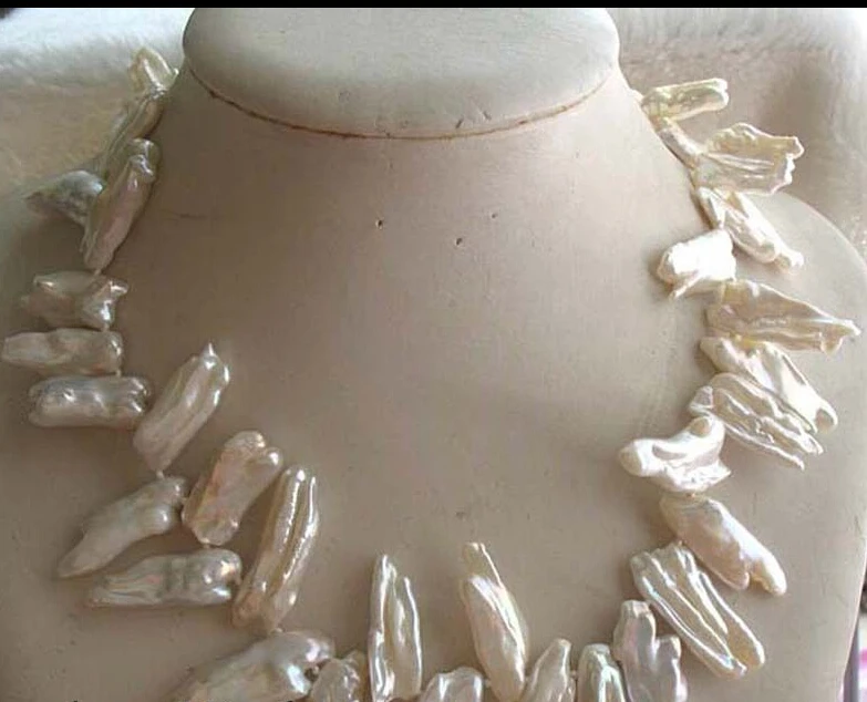 

Jew3113 freshwater pearl white reborn keshi biwa necklace 17